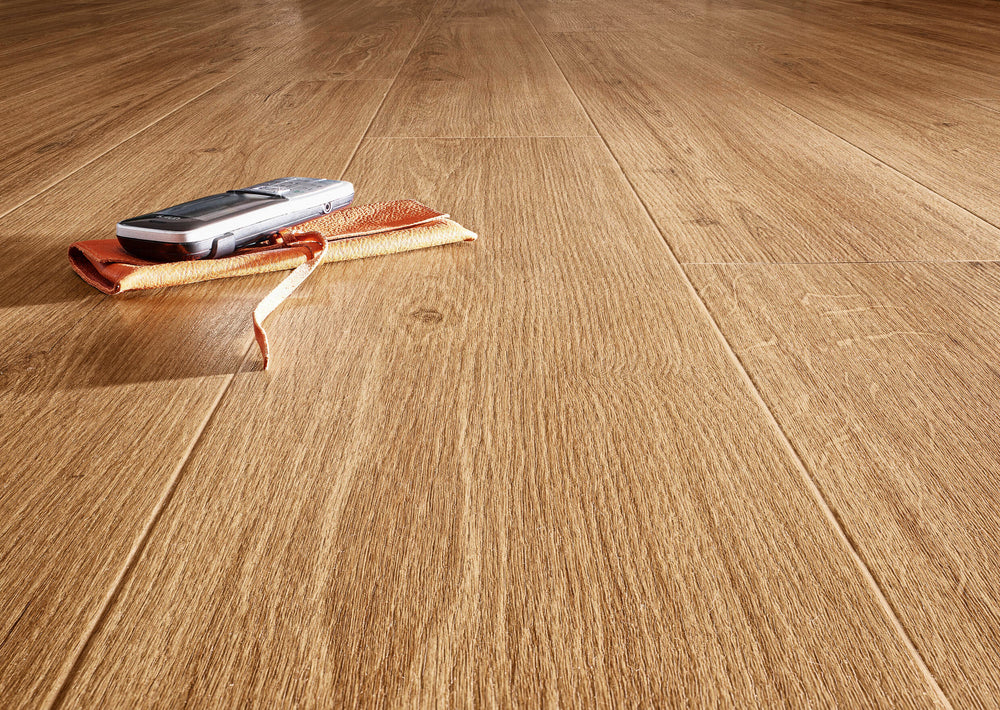 Vinyl 555 Incred. Classic Oak (HDF)